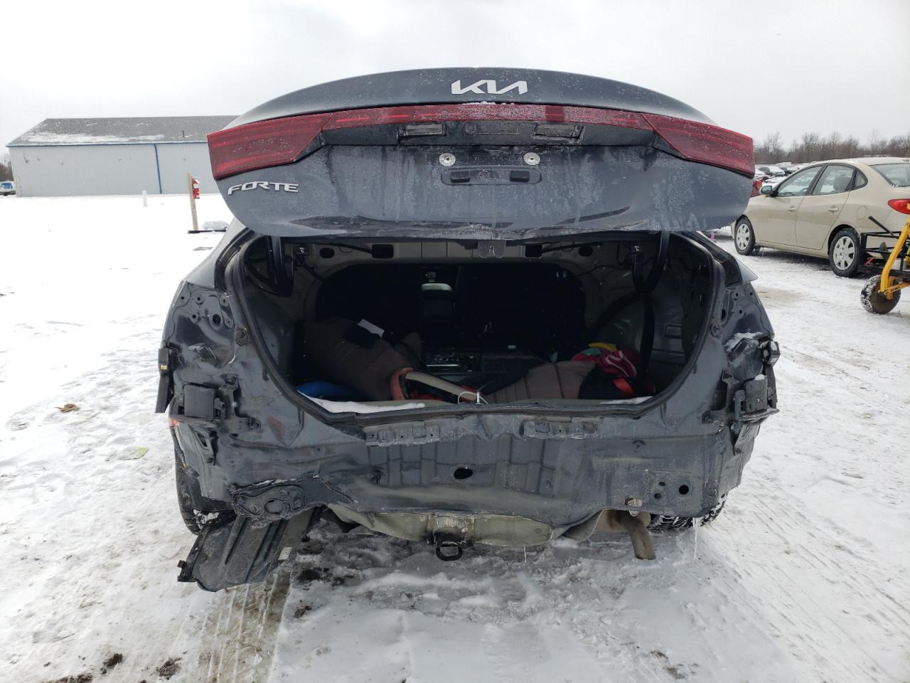 2023 KIA FORTE LX VIN:3KPF24AD3PE688090