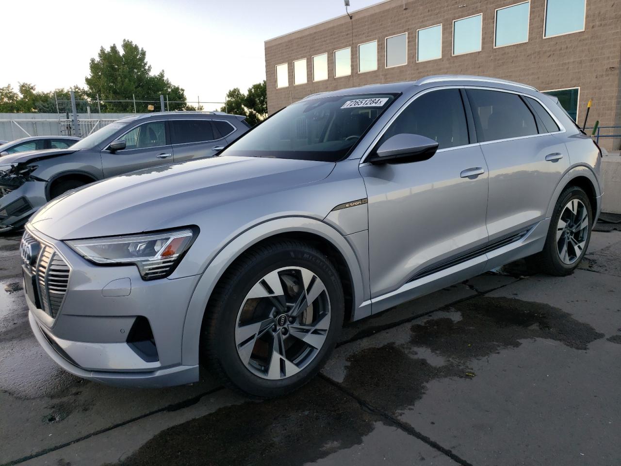 2022 AUDI E-TRON PREMIUM VIN:WA1AAAGE3NB023738