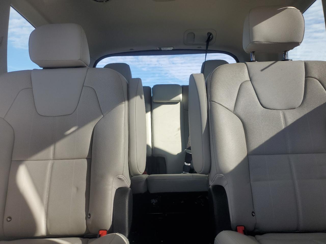 2022 KIA TELLURIDE EX VIN:5XYP3DHC4NG310312