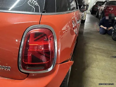 2018 MINI Cooper VIN: