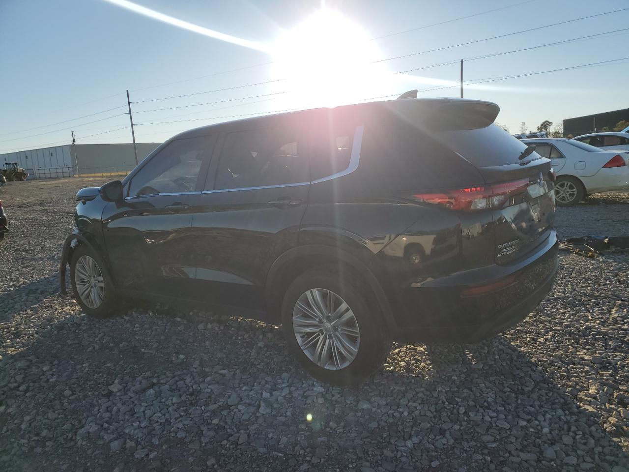 2024 MITSUBISHI OUTLANDER ES VIN:JA4J3UA80RZ006388