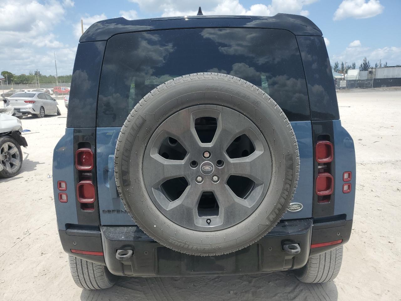 2023 LAND ROVER DEFENDER 90 X-DYNAMIC SE VIN:SALE26EU6P2127681