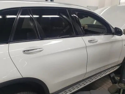 2018 Mercedes-Benz GLC 350 VIN: