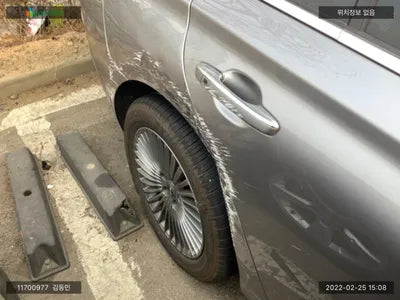 2020 Genesis G90 KMHG141DDLU081895 VIN:KMHG141DDLU081895