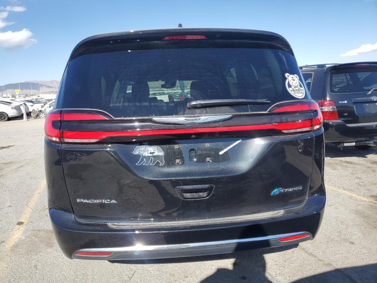 2022 CHRYSLER PACIFICA HYBRID TOURING L VIN:2C4RC1L73NR207444