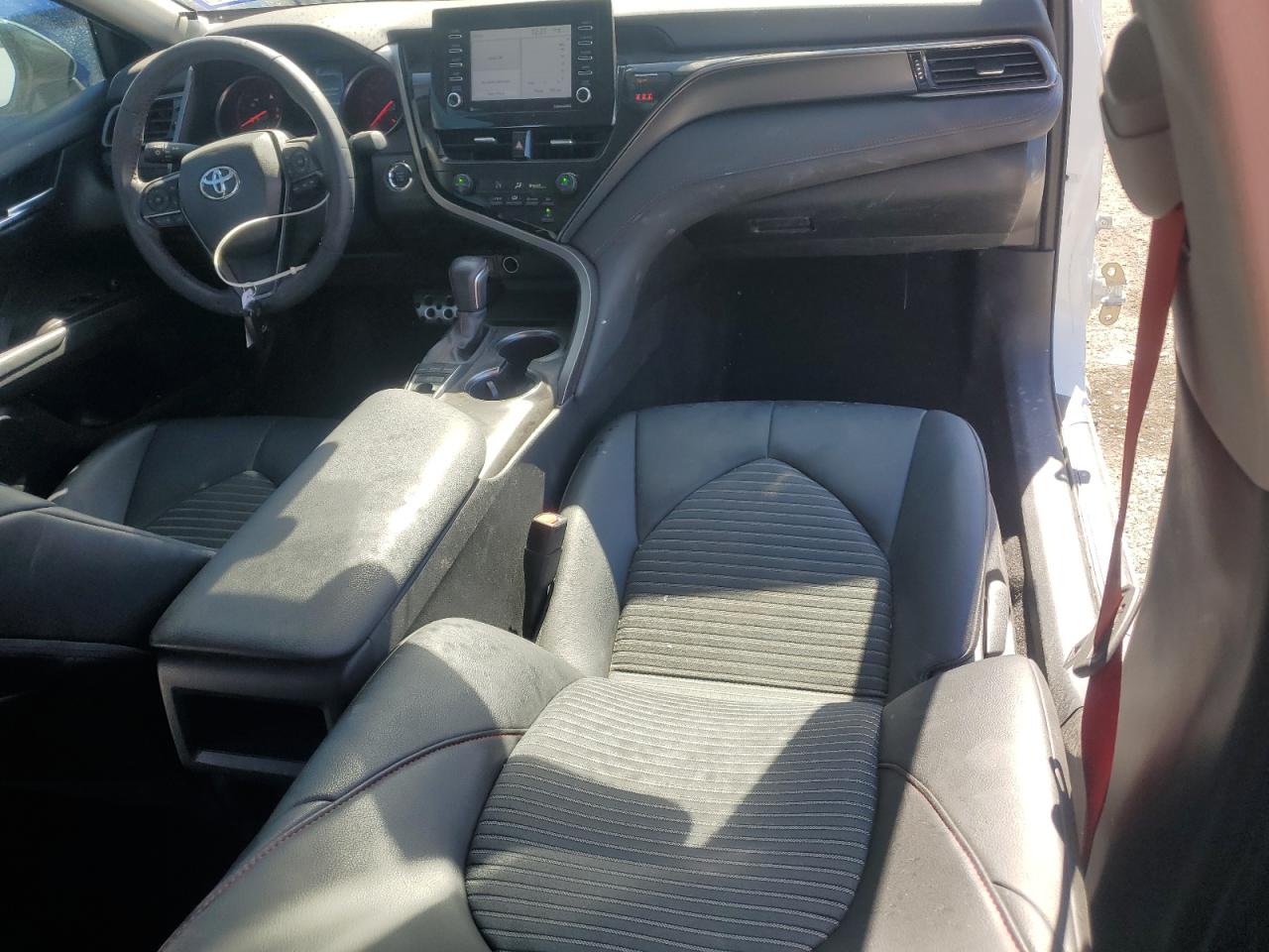 2022 TOYOTA CAMRY TRD VIN:4T1KZ1AK4NU062484