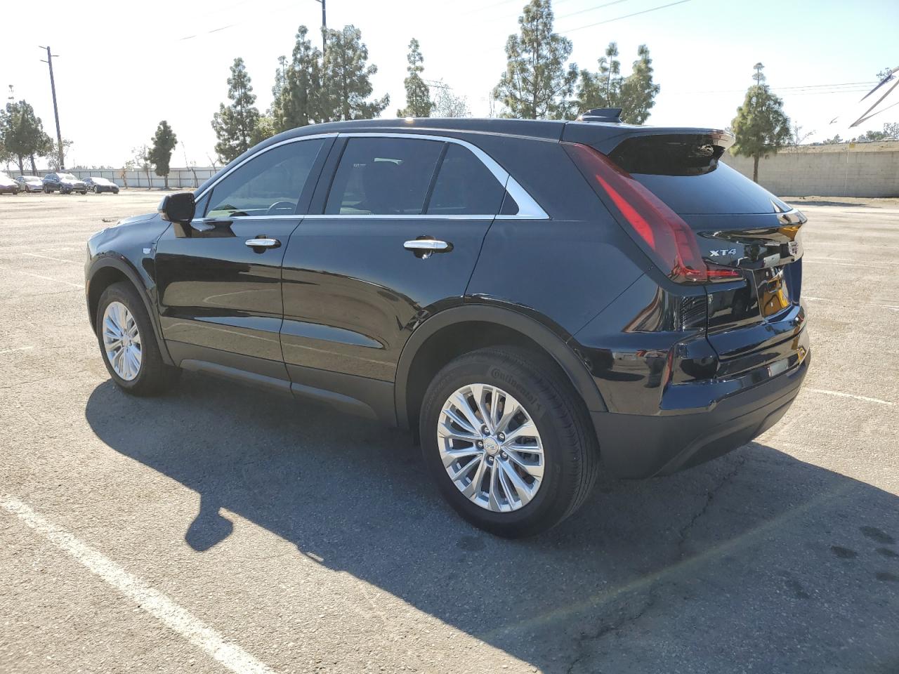 2024 CADILLAC XT4 LUXURY VIN:1GYAZAR46RF222794