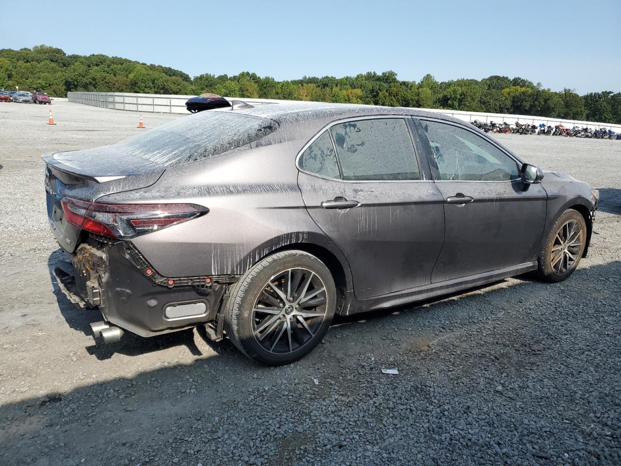 2022 TOYOTA CAMRY SE VIN:4T1G11AK2NU617638