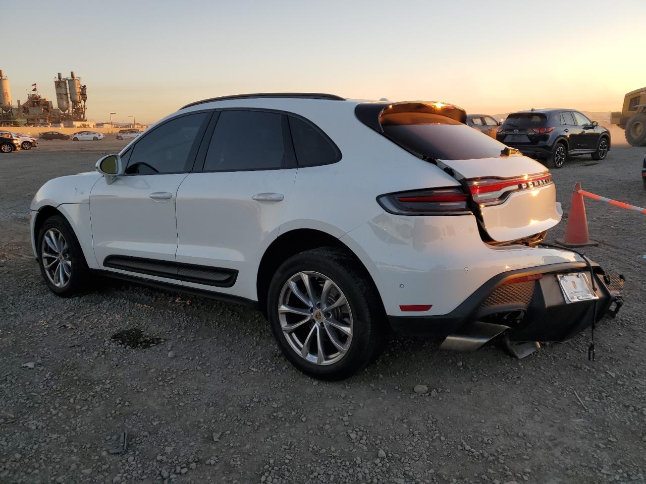 2023 PORSCHE MACAN BASE VIN:WP1AA2A52PLB15861