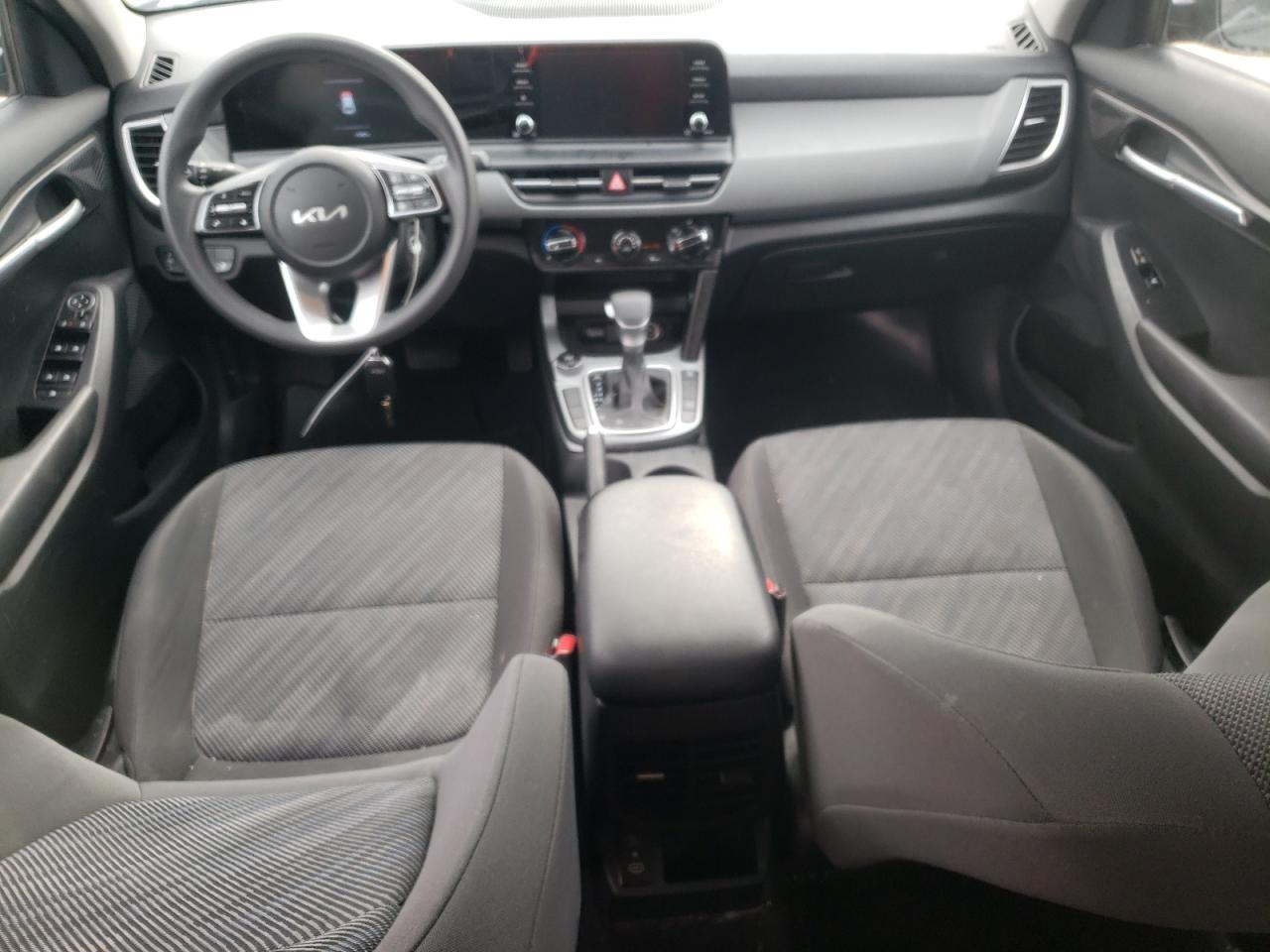 2024 KIA SELTOS LX VIN:KNDEPCAA9R7522009