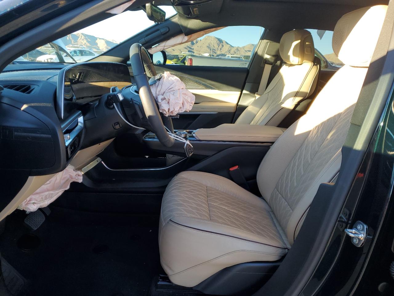 2024 CADILLAC LYRIQ LUXURY VIN:1GYKPSRK5RZ106628