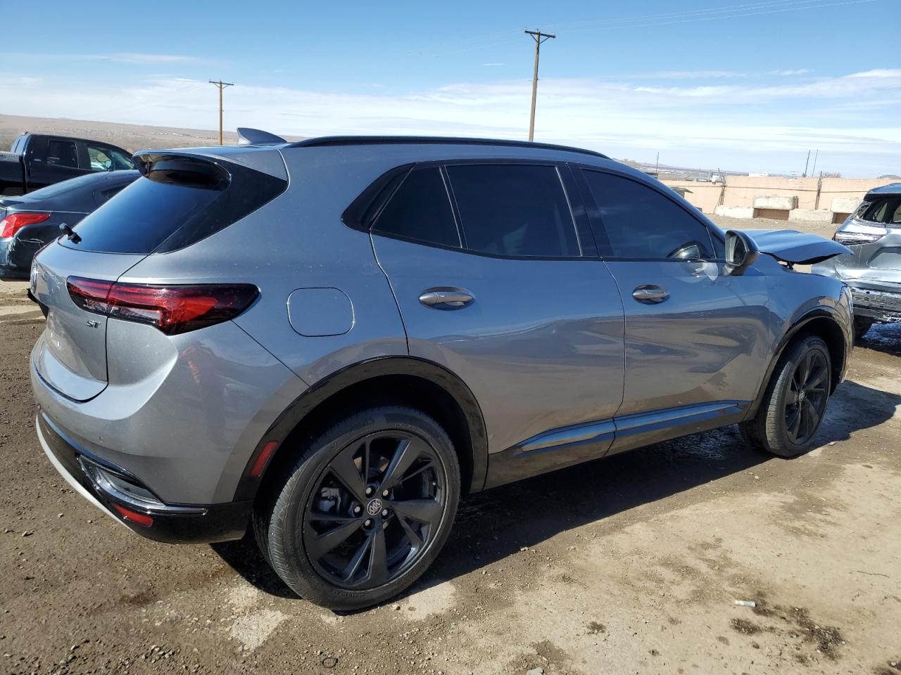 2022 BUICK ENVISION ESSENCE VIN:LRBFZNR43ND065913