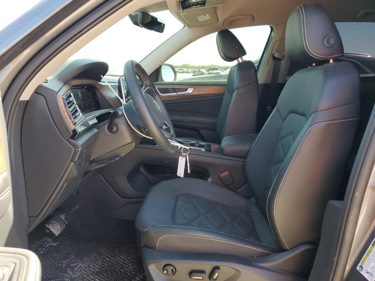 2024 VOLKSWAGEN ATLAS SE VIN:1V2WR2CA2RC505662