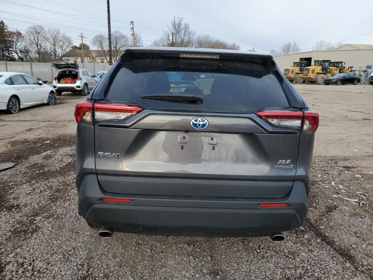 2022 TOYOTA RAV4 XLE VIN:4T3RWRFV0NU070453