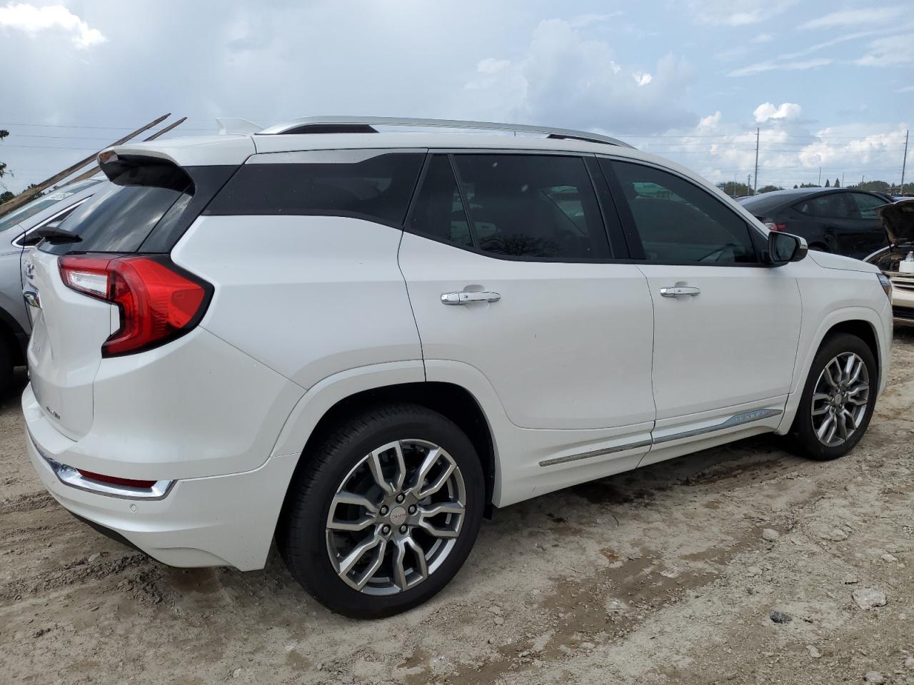 2023 GMC TERRAIN DENALI VIN:3GKALXEG5PL146017