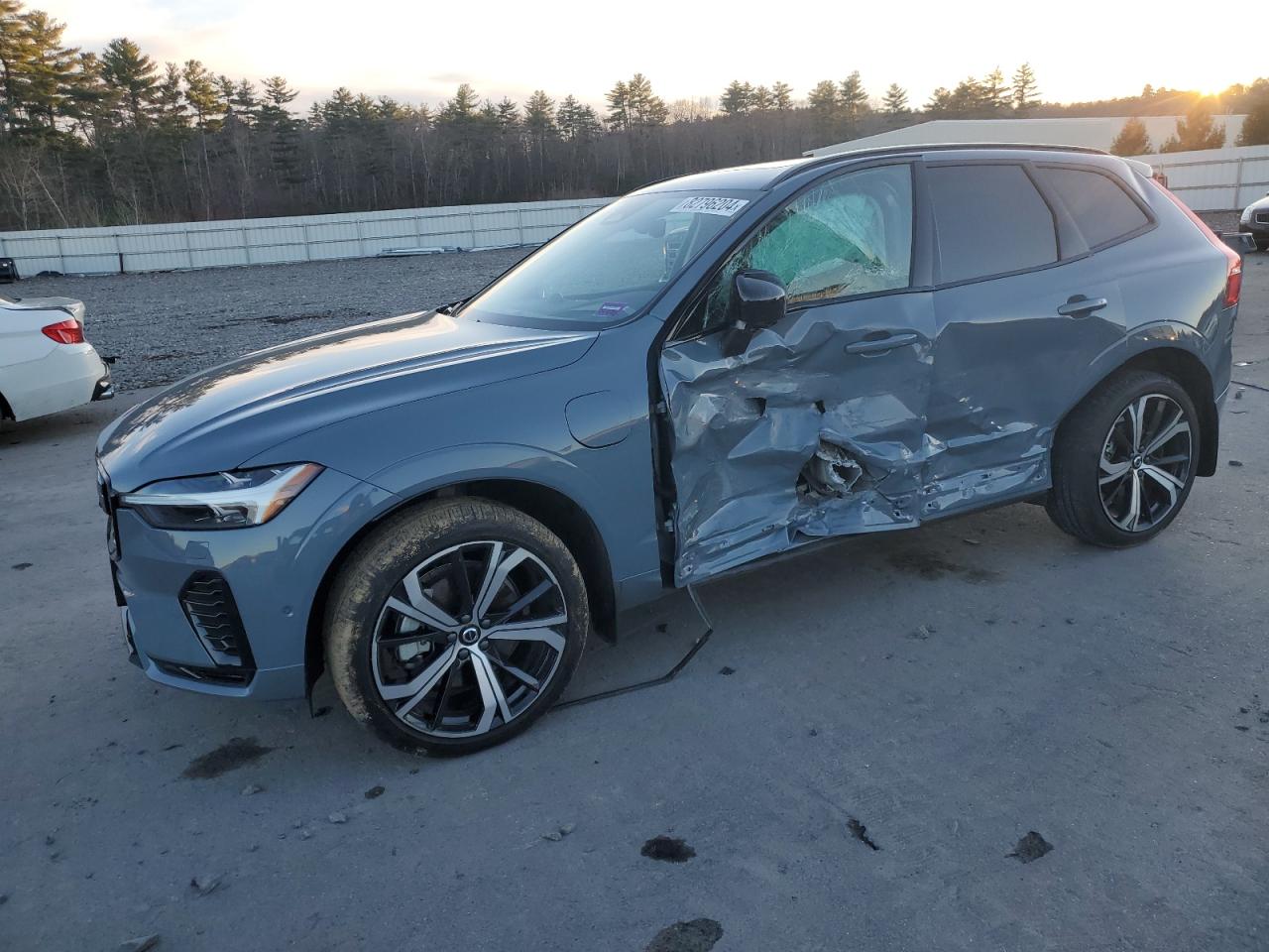 2023 VOLVO XC60 ULTIMATE VIN:YV4H60DX8P1356853