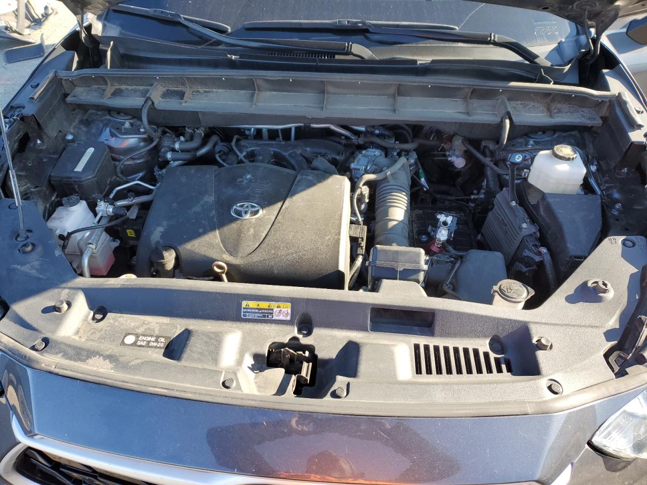 2022 TOYOTA HIGHLANDER XLE VIN:5TDGZRAHXNS111351