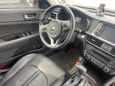 2015 Kia K5 KNAGU411BGA004075 VIN:KNAGU411BGA004075