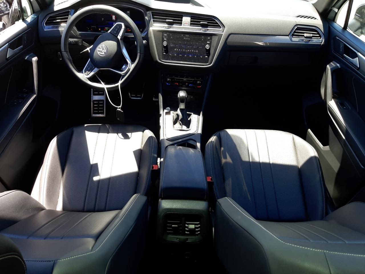 2023 VOLKSWAGEN TIGUAN SE R-LINE BLACK VIN:3VVCB7AX1PM044027