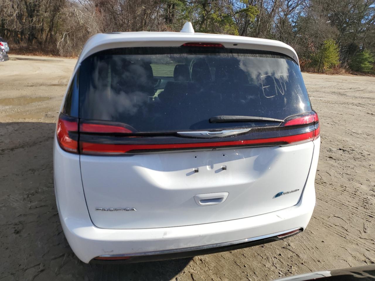 2022 CHRYSLER PACIFICA HYBRID TOURING L VIN:2C4RC1L71NR173844
