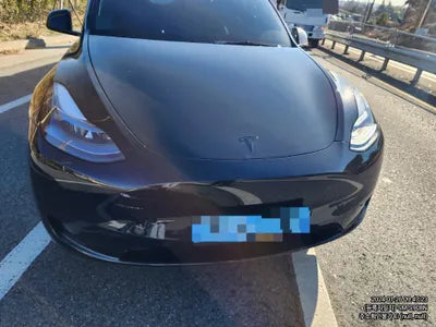 2023 Tesla Model Y VIN: