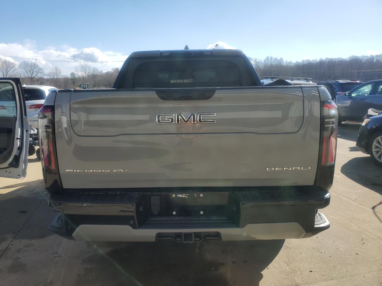 2024 GMC SIERRA DENALI VIN:1GT401EL5RU401222
