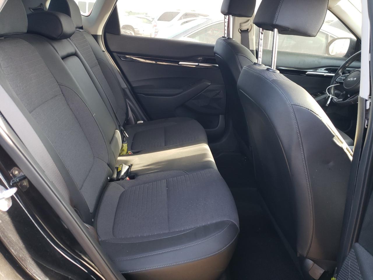 2023 KIA SELTOS S VIN:KNDEUCAA2P7451211