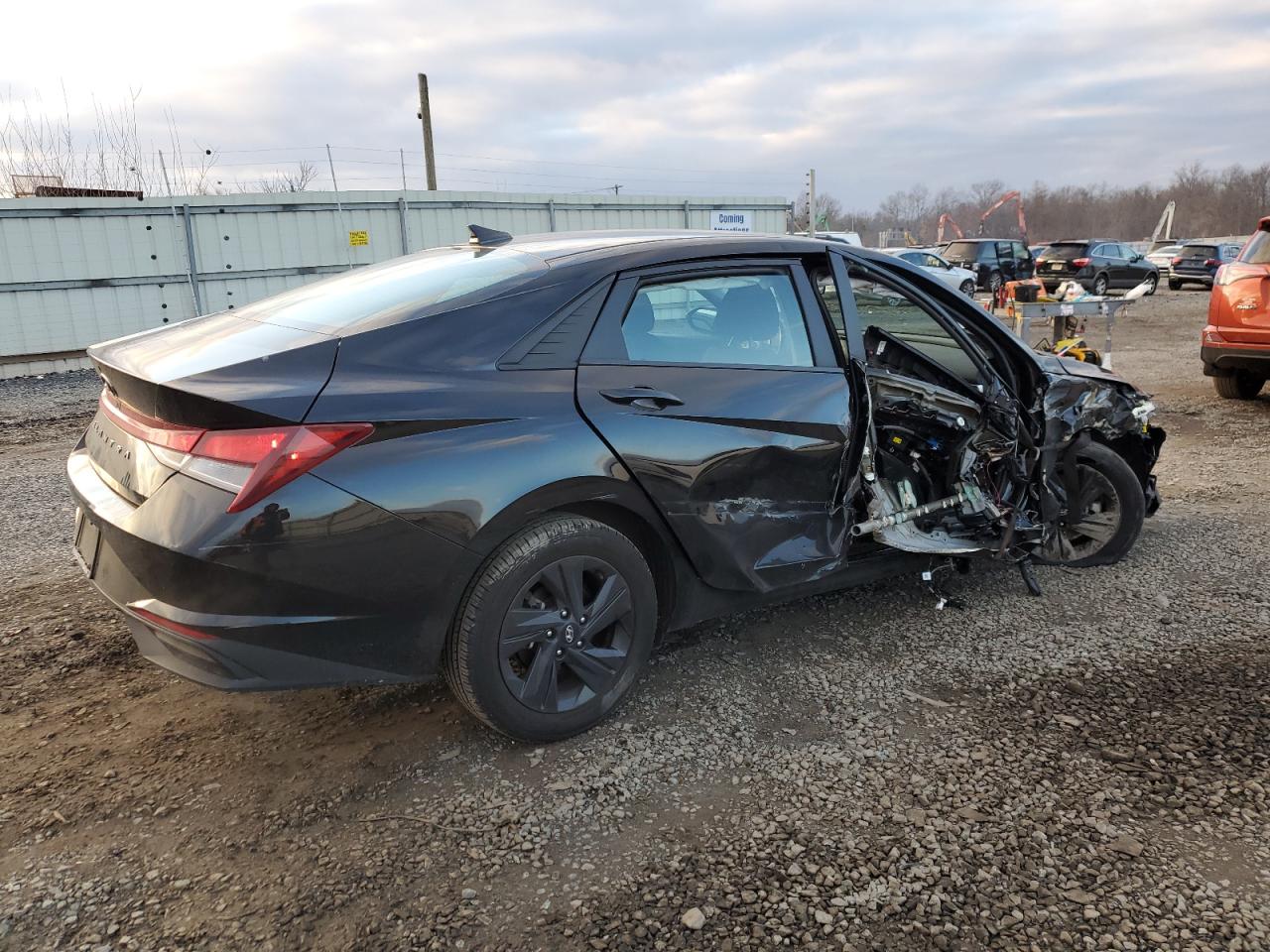 2022 HYUNDAI ELANTRA SEL VIN:5NPLS4AG4NH083856