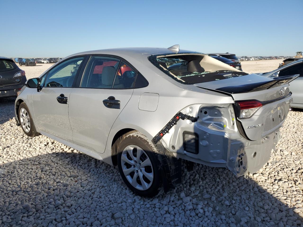 2024 TOYOTA COROLLA LE VIN:5YFB4MDE1RP228585