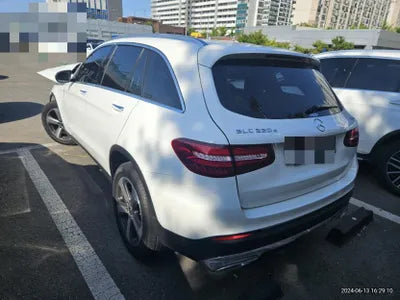 2018 Mercedes-Benz GLC 220 VIN: