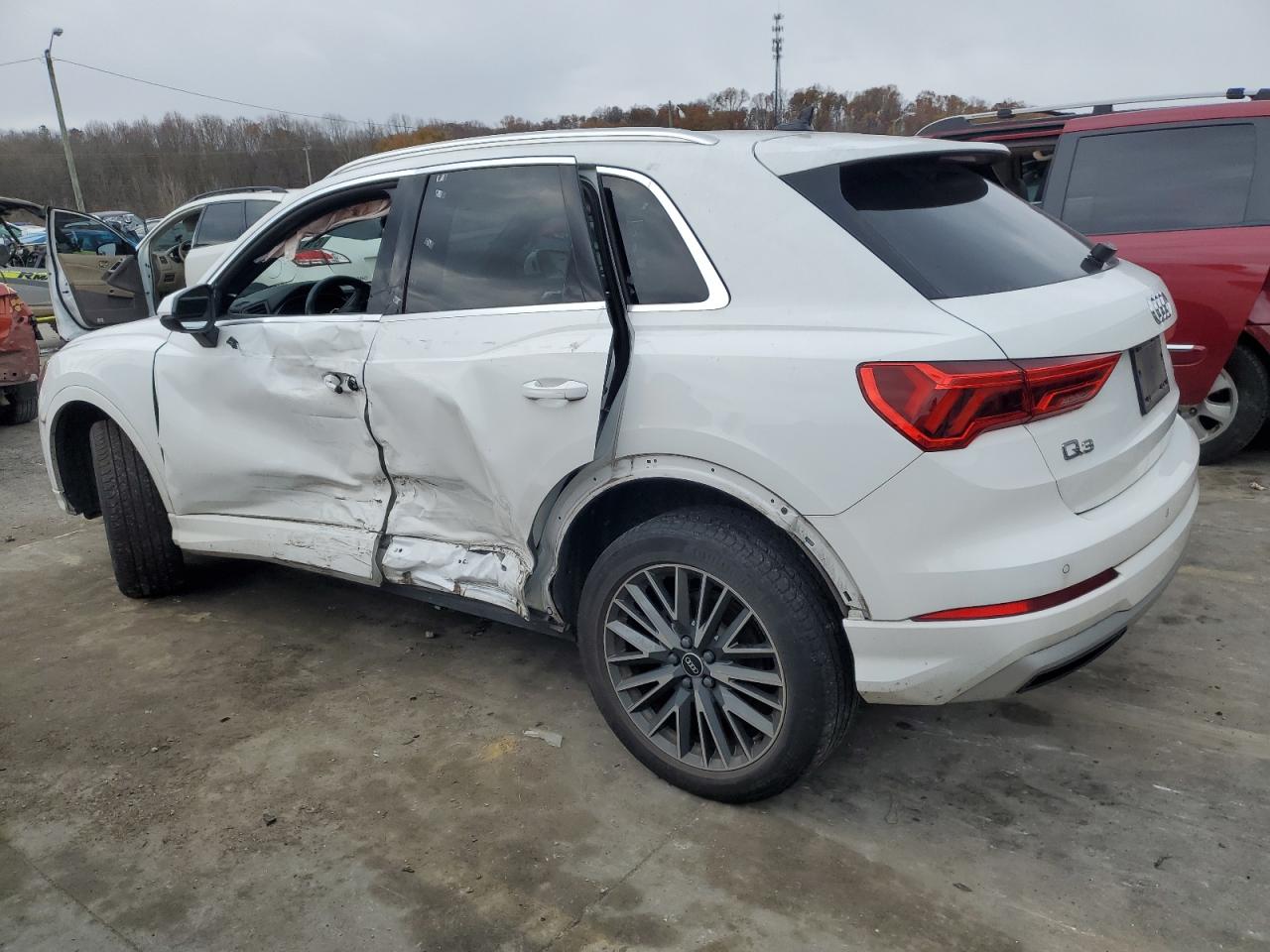 2022 AUDI Q3 PREMIUM 40 VIN:WA1AUCF30N1037394