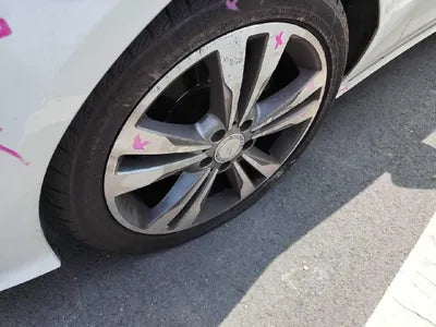 2014 Mercedes-Benz E 300 VIN: