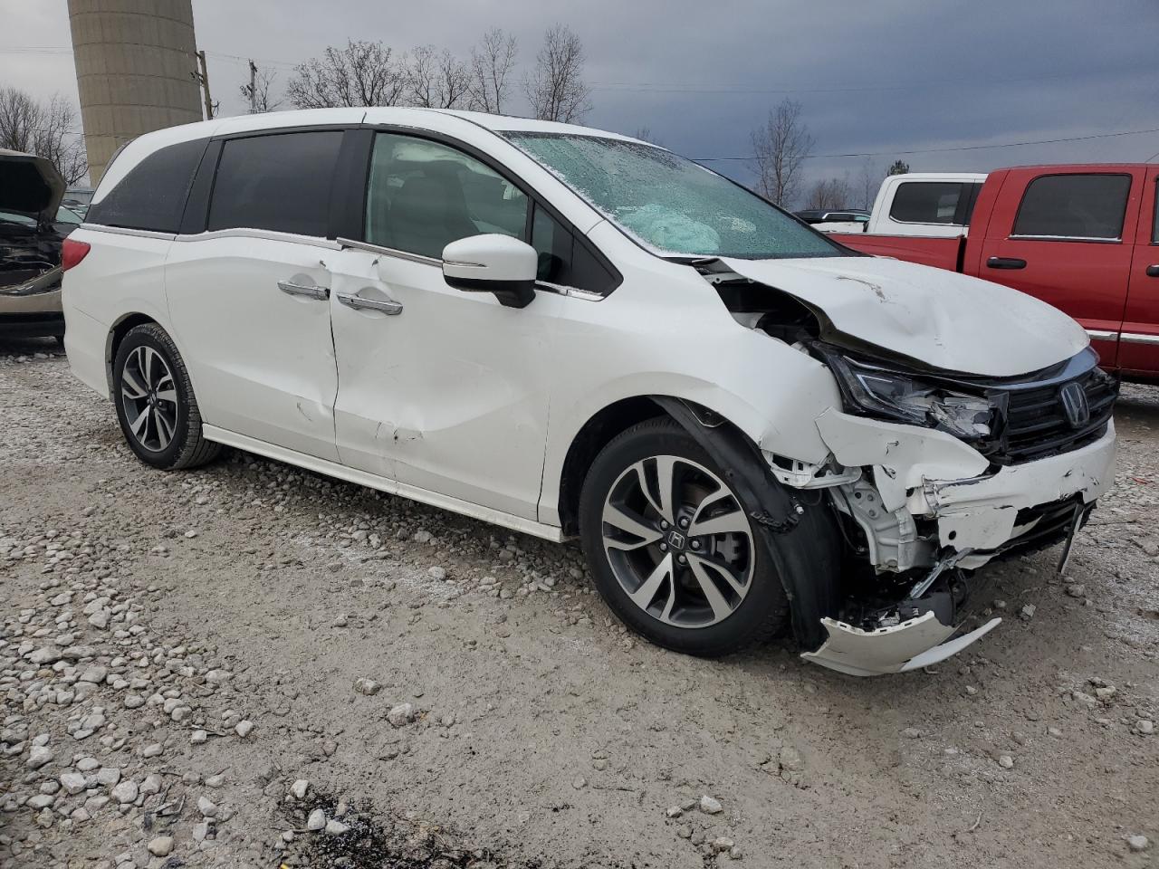 2022 HONDA ODYSSEY TOURING VIN:5FNRL6H88NB067515
