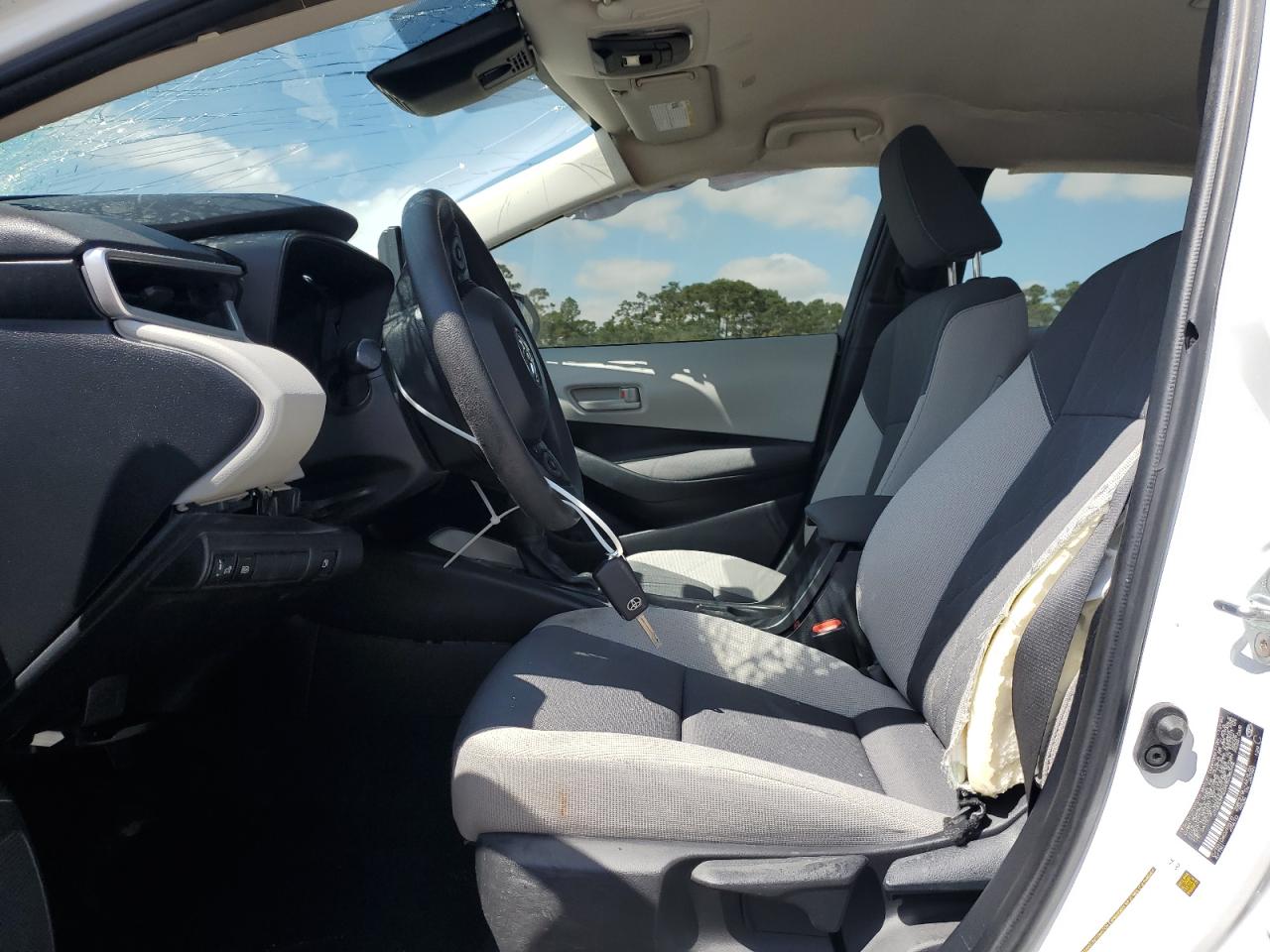 2024 TOYOTA COROLLA LE VIN:JTDBCMFE0R3038348