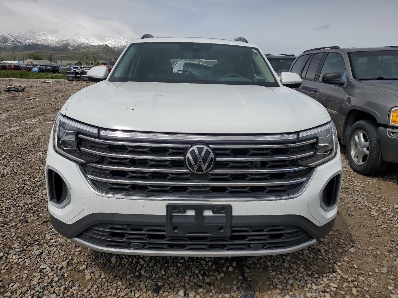 2024 VOLKSWAGEN ATLAS SE VIN:1V2KR2CAXRC500580