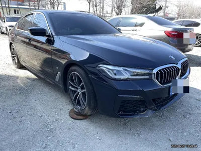 2022 BMW 520 VIN: