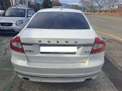 2016 Audi 80 790KMYV1AS73BDG11 VIN:790KMYV1AS73BDG11