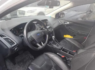 2016 Ford Focus WF05XXGCCGFU19380 VIN:WF05XXGCCGFU19380