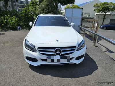 2017 Mercedes-Benz C 220 VIN: