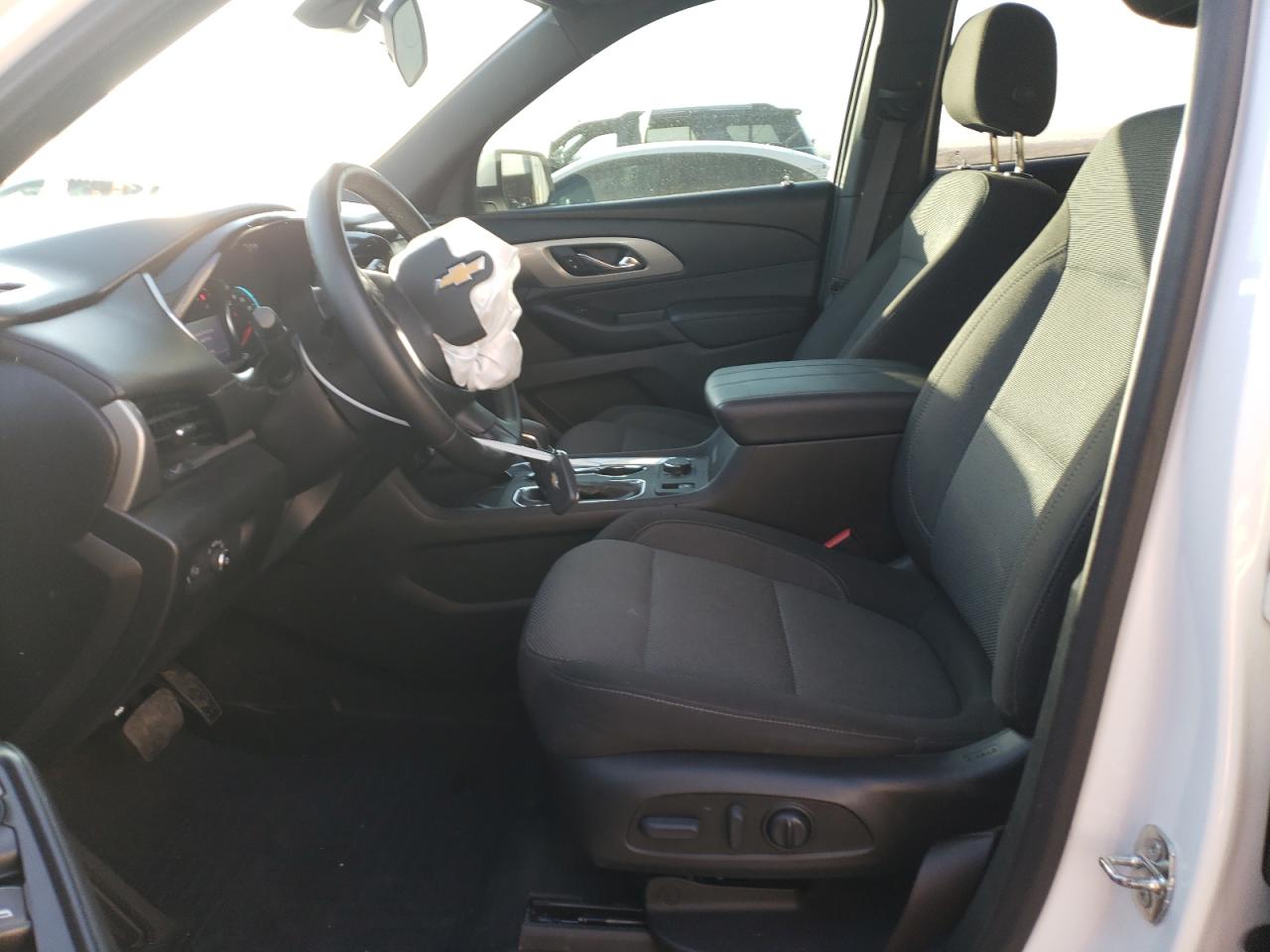 2023 CHEVROLET TRAVERSE LT VIN:1GNEVGKWXPJ105478