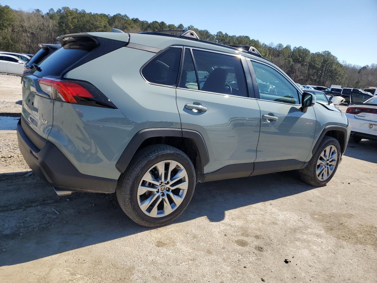 2023 TOYOTA RAV4 XLE PREMIUM VIN:2T3C1RFV7PW297386