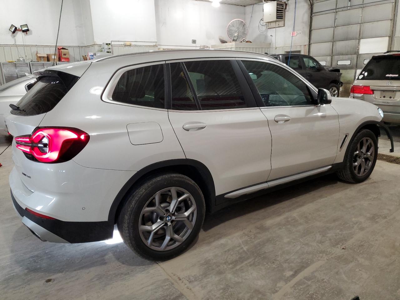2023 BMW X3 XDRIVE30I VIN:5UX53DP04P9R53681