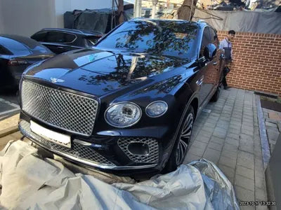 2022 Bentley Bentayga SJAAM14VXNC013723 VIN:SJAAM14VXNC013723