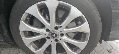 2016 Mercedes-Benz E 300 VIN: