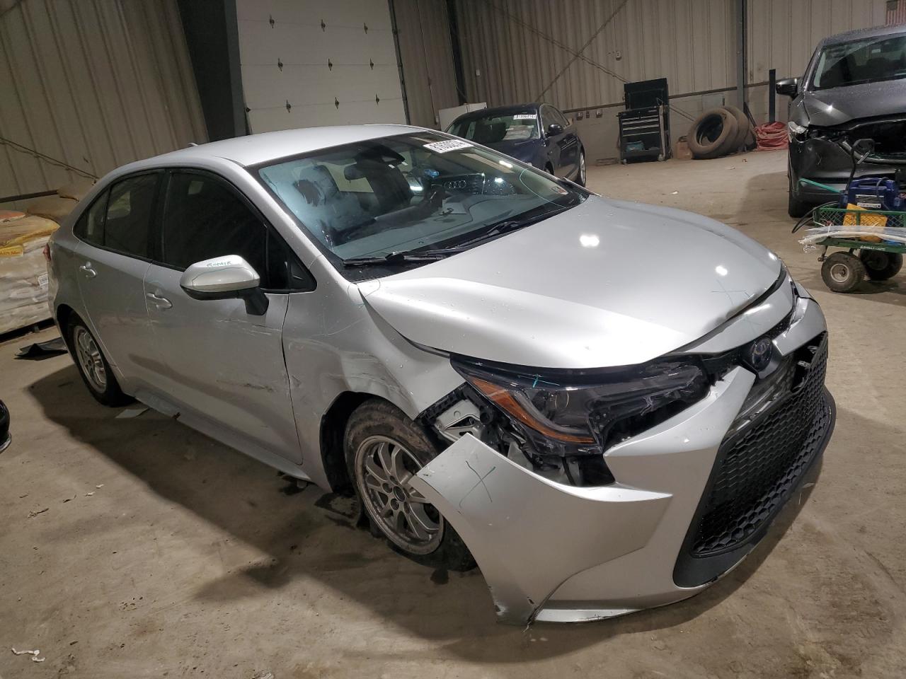 2022 TOYOTA COROLLA LE VIN:JTDEAMDE4NJ049526