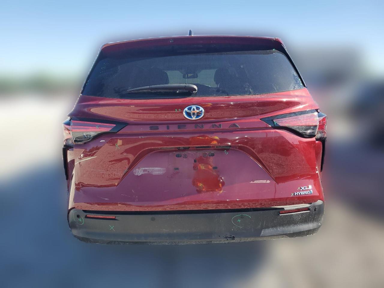 2022 TOYOTA SIENNA XLE VIN:5TDYRKEC2NS076072