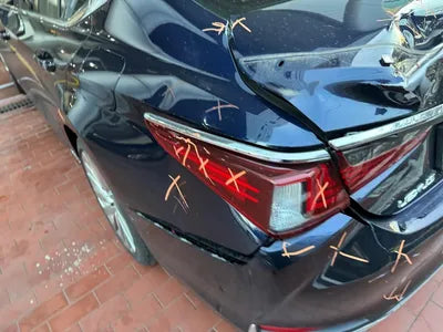 2019 Lexus ES 300 VIN: