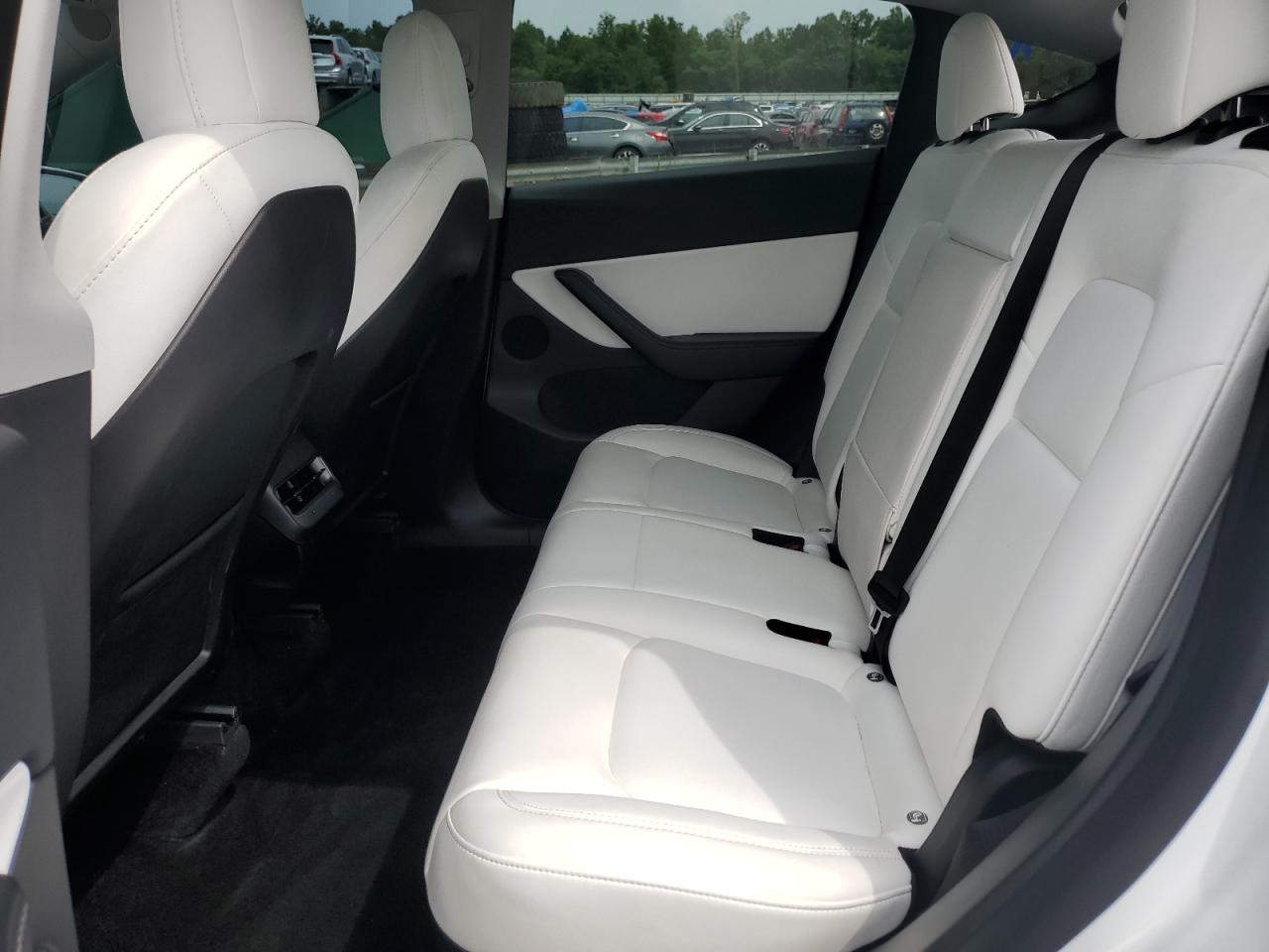 2022 TESLA MODEL Y  VIN:7SAYGDEE5NF312028