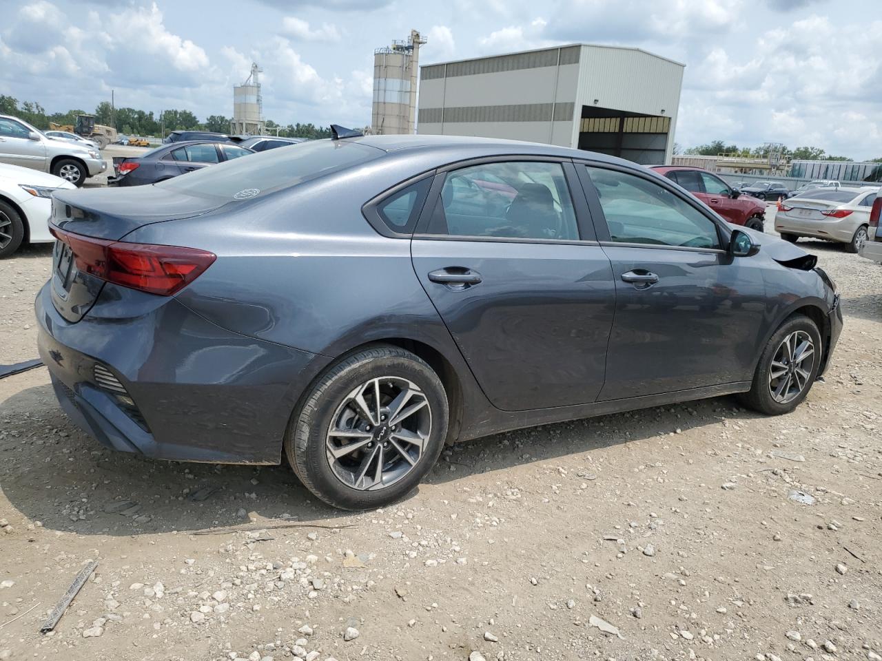 2023 KIA FORTE LX VIN:3KPF24AD9PE688109