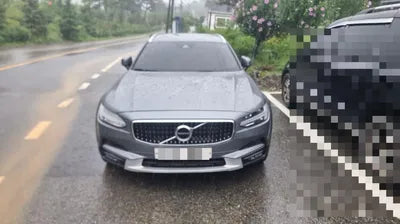 2018 Volvo V90 VIN:
